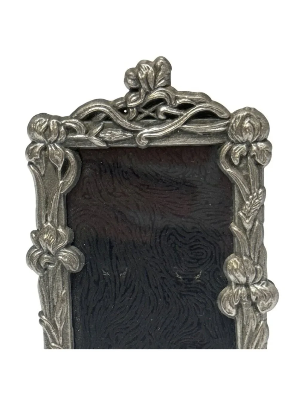 Unbranded vintage art